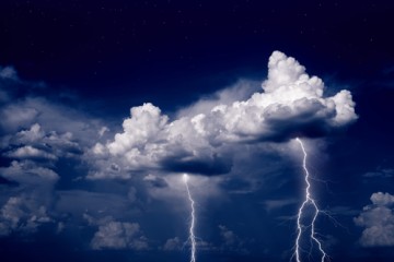 lightning-cloud