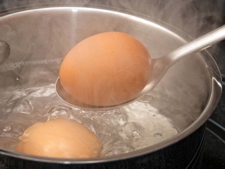 Cuánto tiempo tarda en cocerse un huevo